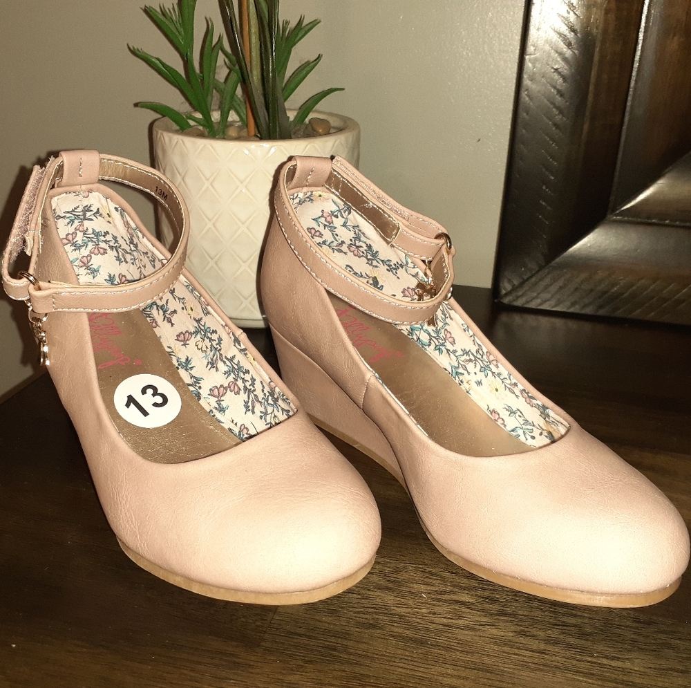 Girls heels